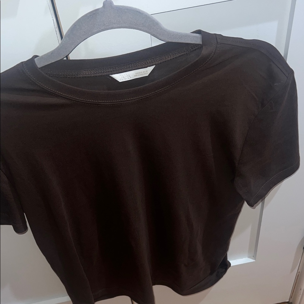 Zara Women's Basic Cotton Tee Shirt in Brown - Picture 2 of 5